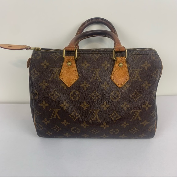 Louis Vuitton Monogram Speedy 25 Bag - Picture 2 of 16